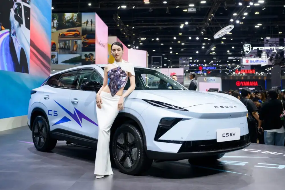 OMODA & JAECOO เปิดตัว 'ใหม่ ดาวิกา' สะท้อนตัวตนอัจฉริยะแห่งโลก EV พร้อมปลดล็อกประสบการณ์ใหม่ไปกับ OMODA C5 EV MAX+ ที่งาน Motor Show 2026