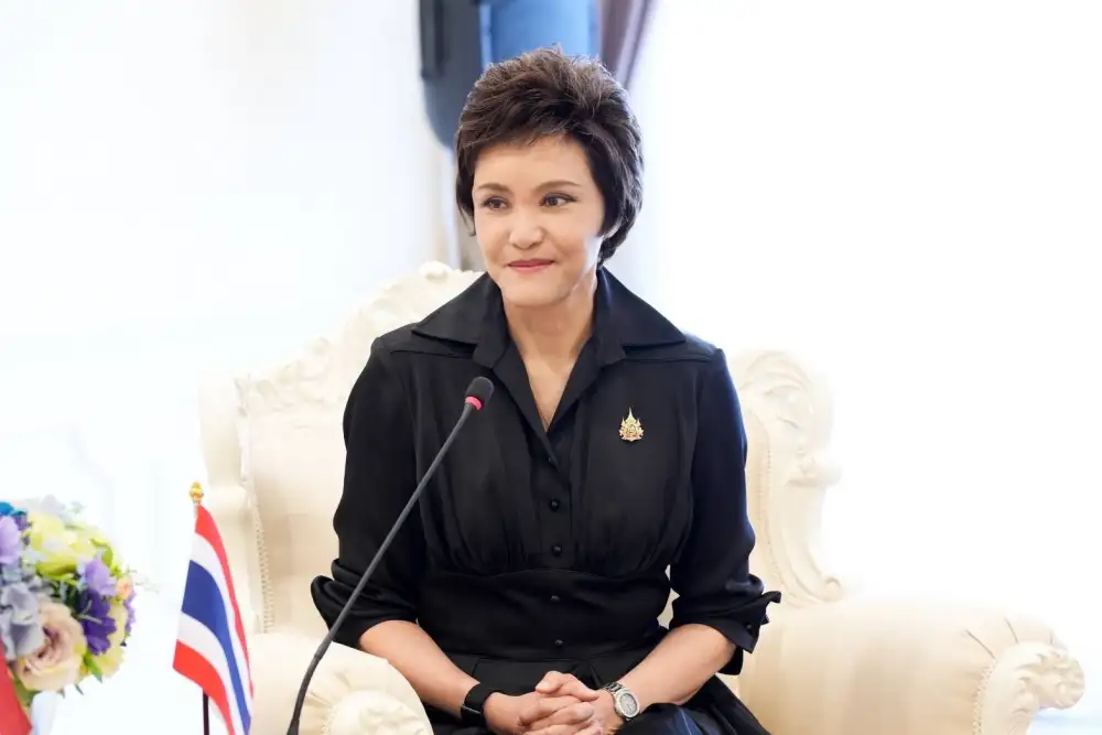 รมว.พาณิชย์ แจงไม่มีอำนาจคุมราคาน้ำมันแม้เป็นสต็อกเก่า เหตุมีกม.ดูแลเฉพาะ เตรียมออกมาตรการช่วยเหลือลดผลกระทบ