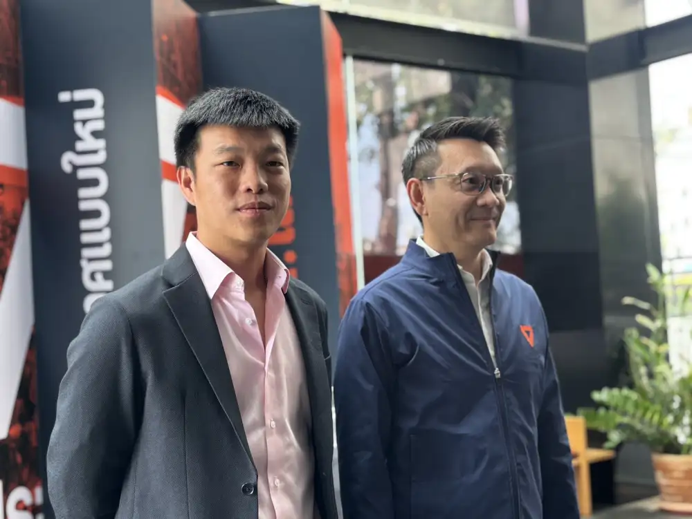 พรรคส้ม ซัดรัฐบริหารวิกฤตน้ำมันล้มเหลวหลังปล่อยน้ำมันพุ่ง ปชช.แบกภาระ เชื่อมีผลประโยชน์ทับซ้อน