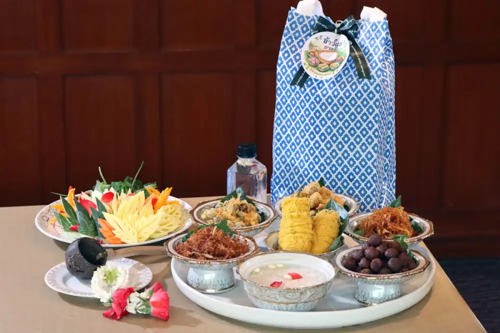 Experience the Summer of Thai Flavors with Khao Chae at the Emerald Coffee Shop