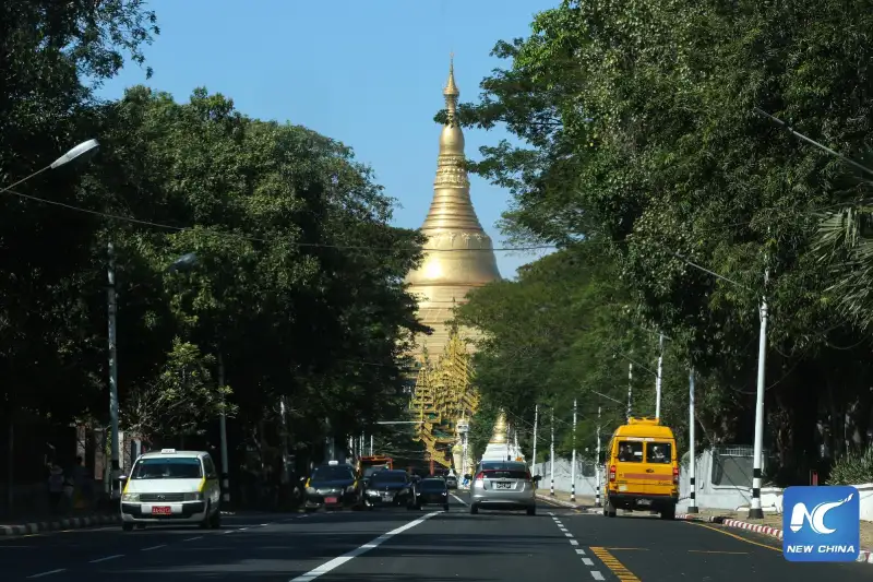 เมียนมายกเว้นภาษีน้ำมันโซล่า พยุงราคาเชื้อเพลิงขนส่งสินค้า