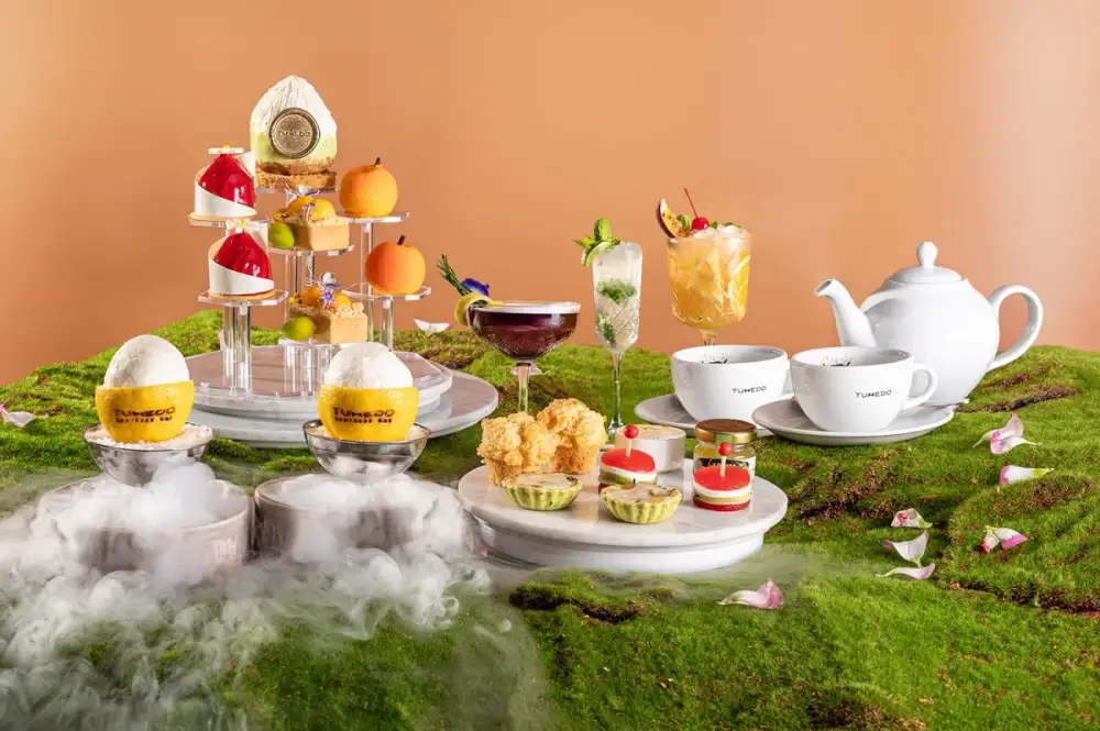 Summer Orchard Afternoon Tea at Tuxedo Espresso Bar, Where Seasonal Fruits Bloom in Every Bite