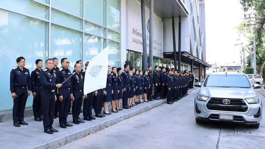 สรรพสามิต ลุยตรวจคลัง-ปั๊มน้ำมัน ป้องกันปัญหาขาดแคลนและกักตุนช่วงสงกรานต์