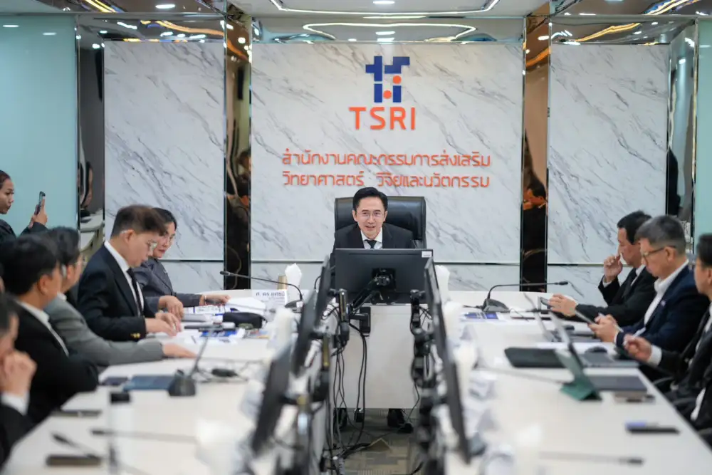 รมว.อว. ประเดิมงานวันแรก หารือแก้วิกฤตพลังงาน-PM2.5 เตรียมชง Action Plan เข้าครม. 11 เม.ย.นี้