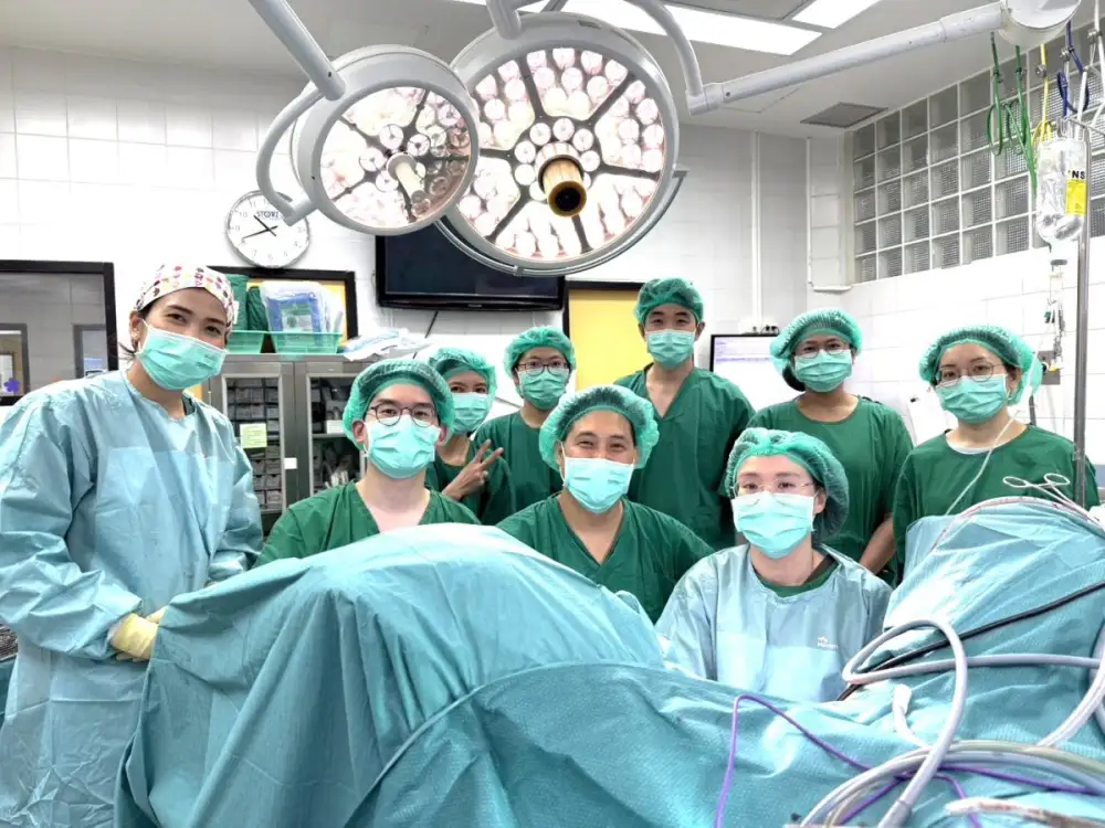 นพ.วีรพล เขมะรังสรรค์ ร่วมขับเคลื่อนองค์ความรู้การแพทย์สมัยใหม่ ในเวทีประชุมวิชาการนานาชาติ รพ.เจริญกรุงประชารักษ์