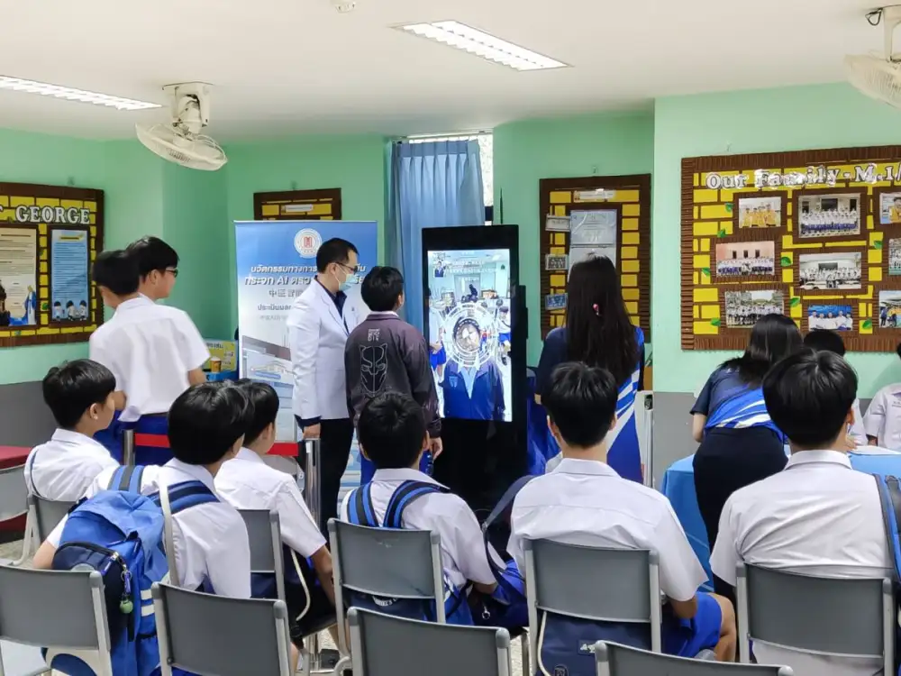 คลินิกการแพทย์แผนจีนหัวเฉียว ร่วมดูแลสุขภาพเยาวชนไทย ในงาน 