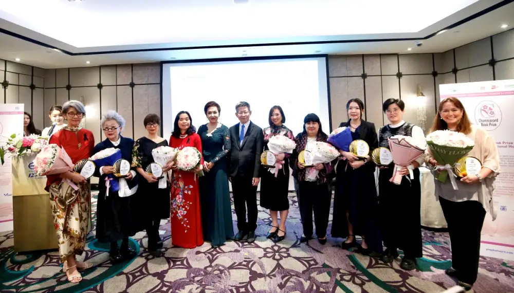 'Tongueless' ผงาดบนเวทีโลก! นักเขียนฮ่องกงคว้า Grand Prize 'ชมนาดอินเตอร์ 2026'