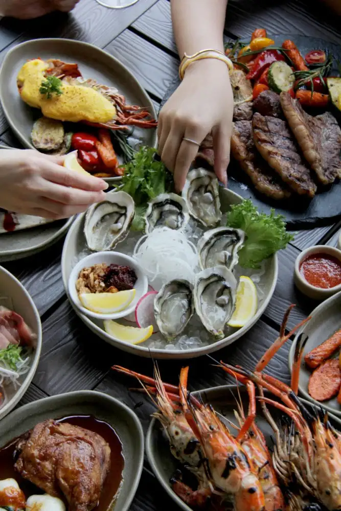 A World of Flavors Awaits: Sunday Brunch at Feast