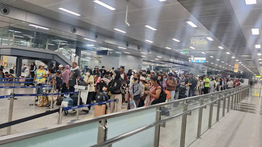 ยอดเดินทางสงกรานต์ 2 วันแรกผ่านขนส่งสาธารณะกว่า 5.5 ล้านคน ใช้ระบบรางสูงขึ้น