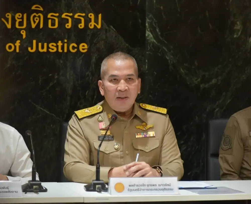 รมว.ยุติธรรม สั่งฟันขั้นเด็ดขาด!! แก๊งกักตุน-ลักลอบขนส่งน้ำมัน หลัง DSI รับเป็นคดีพิเศษ เหตุพบพิรุธเพียบ