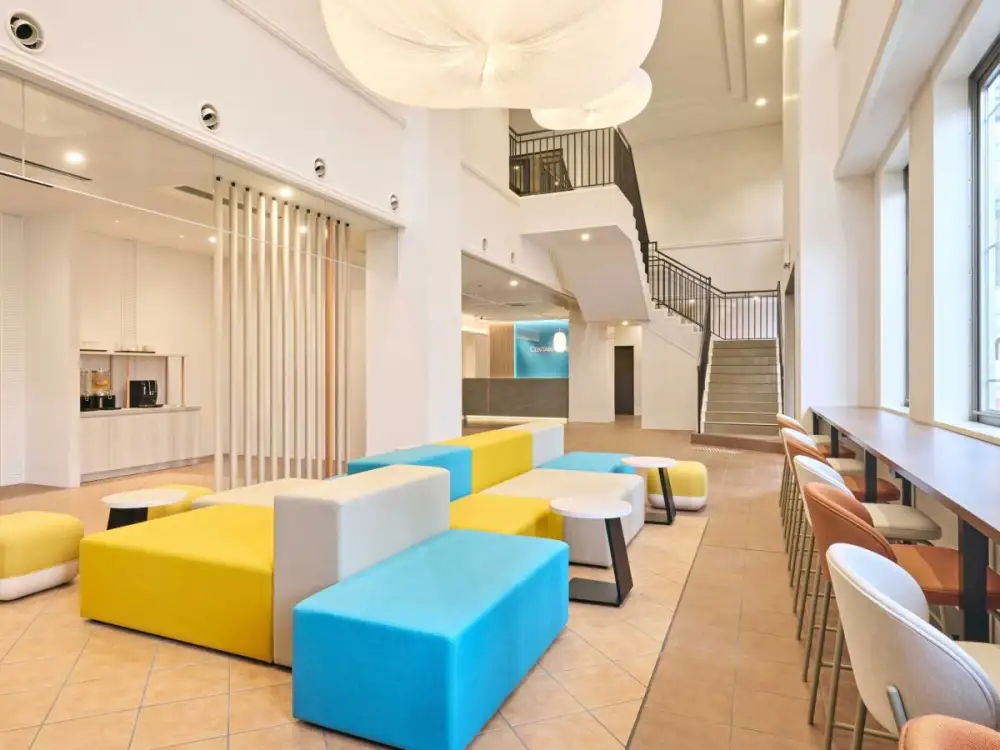 เซ็นทาราฉลองเปิดให้บริการ 