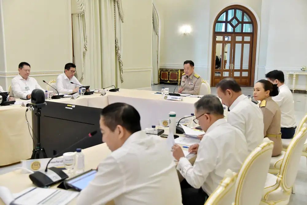 นายกฯ ถก 4 หน่วยงานศก. ทบทวนงบปี 70 กำชับทุกหน่วยลดรายจ่ายไม่จำเป็น รับมือโลกผันผวน