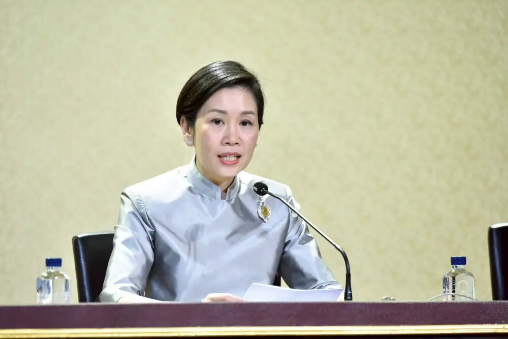 นายกฯ มอบคมนาคมลงพื้นที่รับฟังความคิดเห็น 