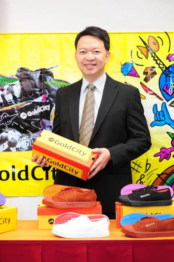 78 ปี GoldCity: จากปณิธาน 'อากง-อาม่า' สู่รองเท้าผ้าใบสัญชาติไทยที่ยืนหยัดเพื่อคนสู้ชีวิตมาเกือบศตวรรษ