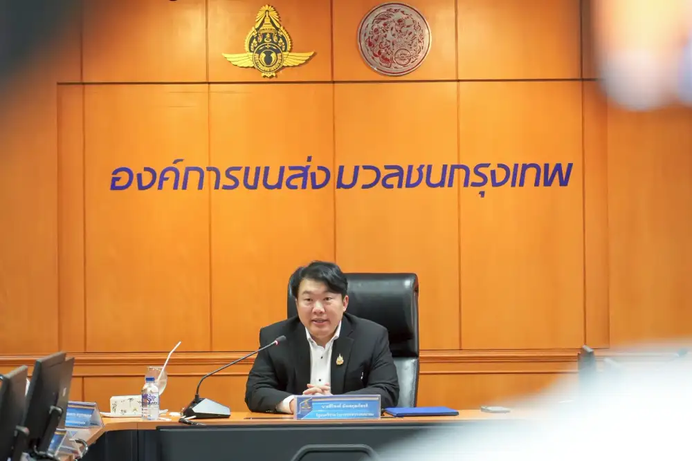 รมช.คมนาคม ชง ขสมก.เปิดดีลเช่ารถเมล์ EV เพิ่ม 800 คัน โละ NGV ลดรายจ่ายหยุดขาดทุนกว่าแสนล้าน