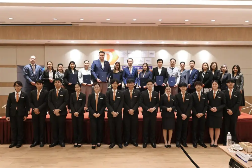 วิทยาลัยดุสิตธานี เซ็น MoU กับโรงแรมและสถานประกอบการชั้นนำ 9 แห่ง เพื่อบ่มเพาะทักษะวิชาชีพระดับสากลให้นักศึกษา