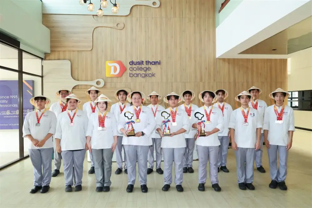 นักศึกษาวิทยาลัยดุสิตธานีตบเท้าคว้าชัยจาก 3 เวทีการแข่งขันประกอบอาหารระดับนานาชาติ
