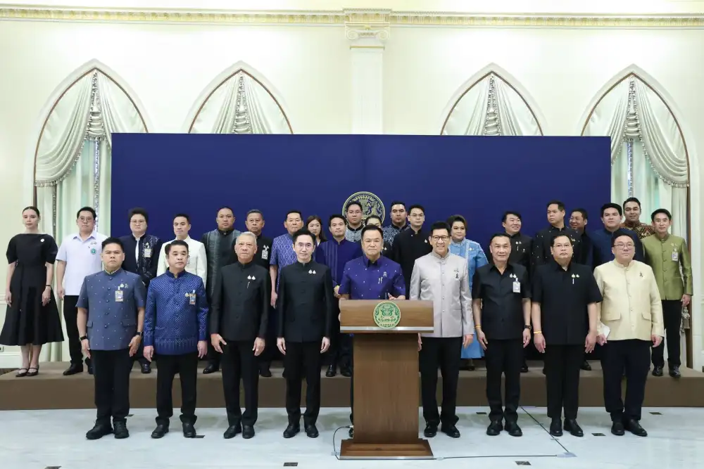 ครม.เห็นชอบ พ.ร.ก.กู้เงิน 4 แสนล้าน รับมือวิกฤตศก.-ปรับโครงสร้างพลังงาน คลังยันไม่กระทบหนี้สาธารณะ
