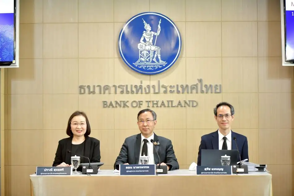 ธปท.ส่งสัญญาณตรึงดอกเบี้ย ยันไทยห่าง Stagflation เงินเฟ้อพุ่งชั่วคราว มองกู้ 4 แสนล้านดัน GDP เพิ่ม 0.6%