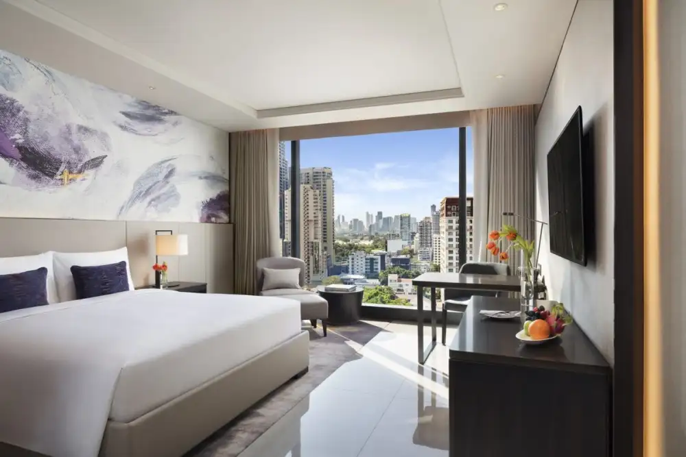 Indulge in a Luxurious Urban Retreat with the 