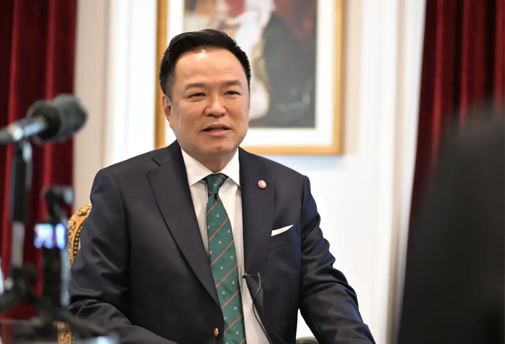 นายกฯ ตรวจคำชี้แจงพ.ร.ก.กู้เงิน 4 แสนล้านแล้ว มั่นใจไม่ขัดรธน.