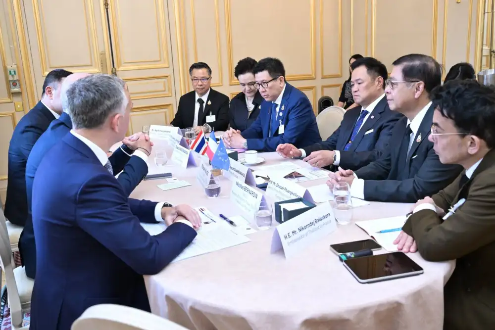 นายกฯ ปลื้มโรดโชว์ฝรั่งเศสฉลุย แย้มทุนน้ำหอมปักหมุดลงทุนไทยหมื่นล้าน เร่งสปีด FTA ไทย-EU