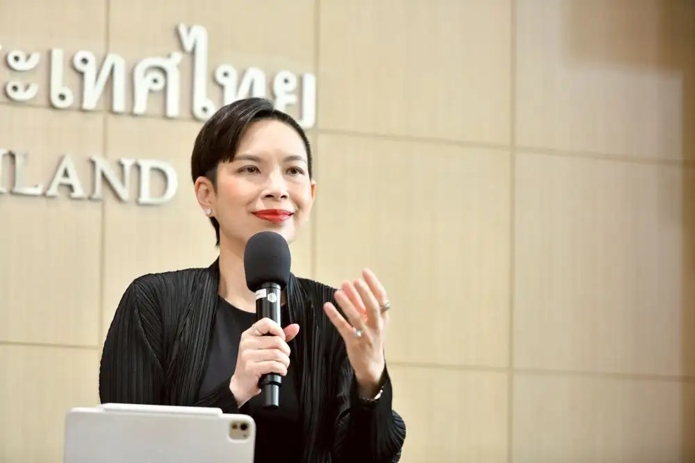 ธปท.ระบุ เศรษฐกิจเม.ย.ชะลอตัวจากตอ.กลางฉุดท่องเที่ยว-บริโภคเอกชน แม้ส่งออกโต