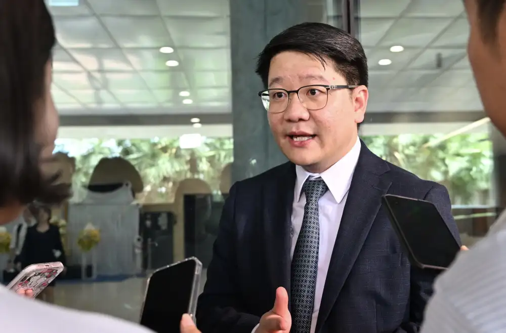 ซีอีโอ Webull พบคณะ กมธ.ปปง.แจงปมบัญชีม้าออนไลน์ไม่จริง ชูระบบ Risk Scoring เฝ้าระวังเงินผิดปกติ
