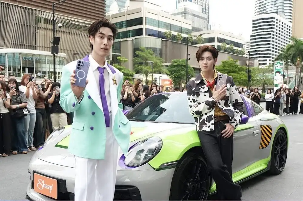 เติ้ล-เฟิร์สวัน ขับ Sport Car ธีม Buzz Lightyear เปิดตัวเคสคอลเลคชั่น TOY STORY 5 SHEEP เปิดพื้นที่รวมพลแฟนคลับสร้างโมเม้นต์สุดพิเศษ ในงาน SHEEP 555