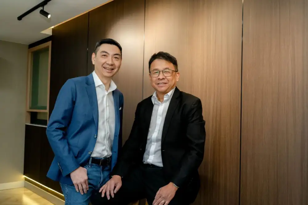 YIPINTSOI NEXT VMware Pinnacle Partner Status YIPINTSOI NEXT Achieves VMware Pinnacle Partner Status Thailand's Highest-Ranked VMware by Broadcom Partner
