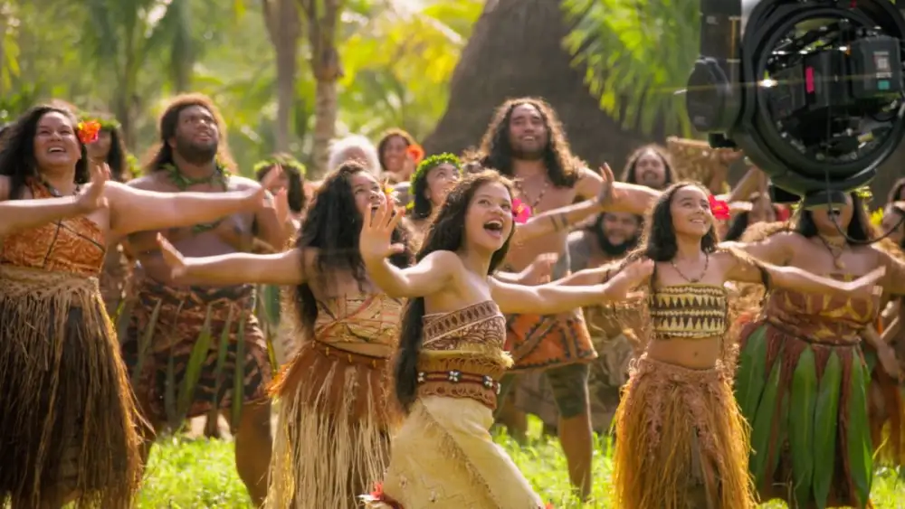 Disney's Moana ปล่อยอัลบั้มเพลงประกอบภาพยนตร์สุดเพราะชวนแฟนดิสนีย์ออกเดินทางผ่านเสียงเพลง ผลงานจากนักแต่งเพลงระดับโลก
