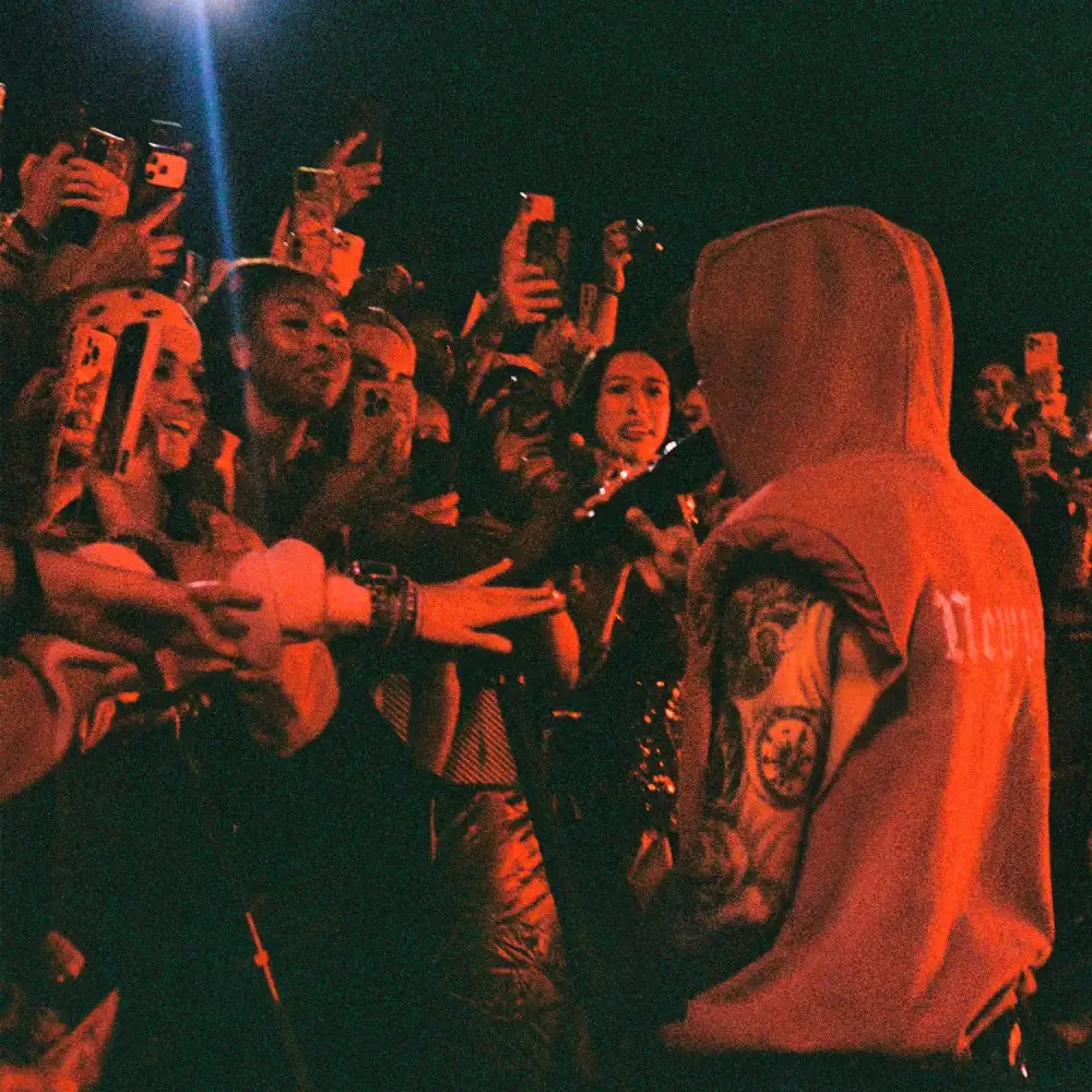 Justin Bieber ครองทุกโมเมนต์เดือนกรกฎาคม ให้แฟน ๆ ติดตามกันยาว ๆ ปล่อยคลิปเต็มงาน Coachella, ครบรอบ 1 ปีอัลบั้ม SWAG และขึ้นแสดงโชว์พักครึ่ง FIFA World Cup