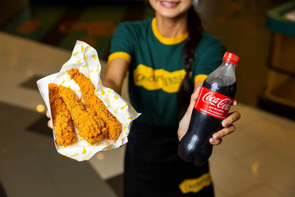 ThaiNamthip Coca-Cola Strengthens Partnership with The Pizza Company, Launches New Chicken Tendies QSR Concept