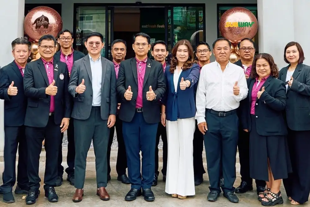 'พันธุ์ไทย' ควง 'ซับเวย์' ปักธง PEA EV Hub ชะอำ ตอบโจทย์ทุกไลฟ์สไตล์ ครบ จบ ในที่เดียว