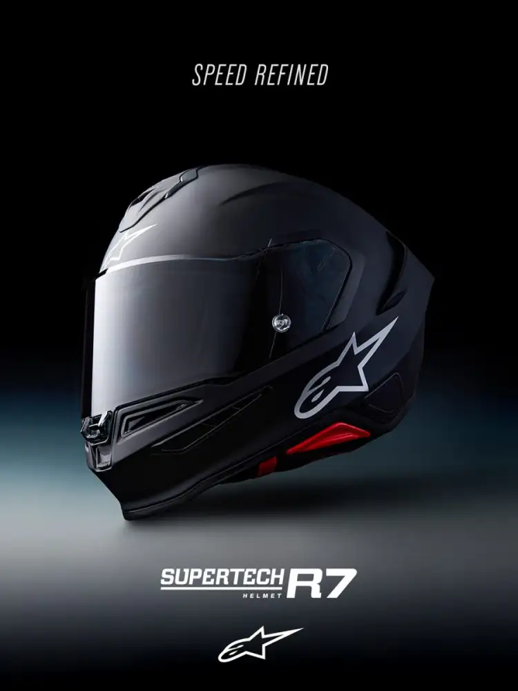 เริ่มแล้ววันนี้! เพซแม็กซ์ มอเตอร์สปอร์ต เปิดตัวหมวกกันน็อค Alpinestars