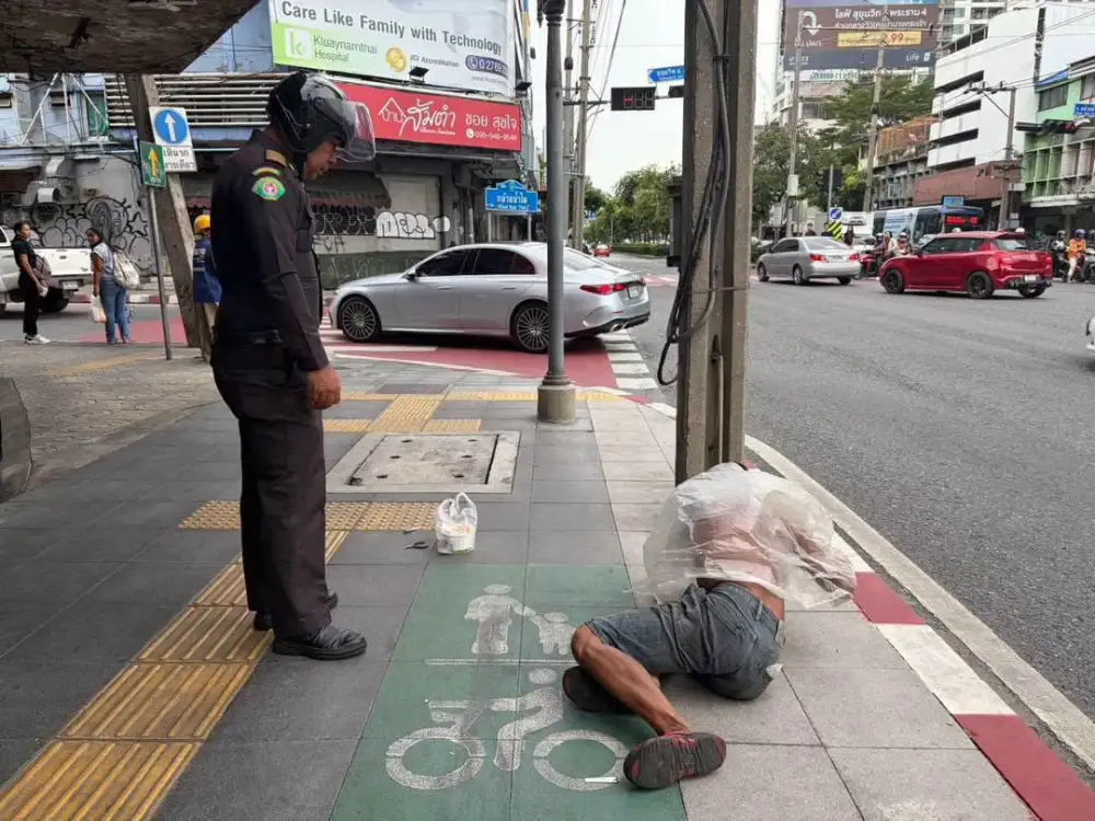 เขตคลองเตย คุมเข้มคนไร้บ้านในพื้นที่สาธารณะ ดูแลความเป็นระเบียบ สร้างโอกาสและคุณภาพชีวิตที่ดี ภายใต้แนวคิด