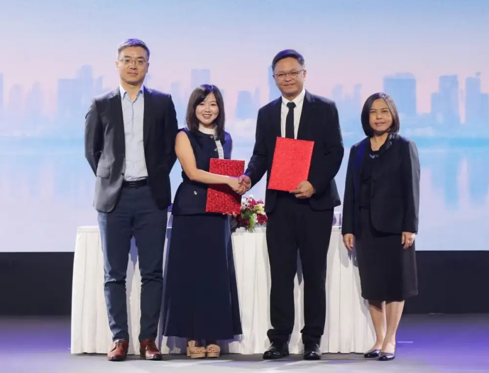 AIS Business ผนึก Huawei Cloud ลงนาม MOU ผสานคลาวด์ระดับโลกและโซลูชันส์เชื่อมต่ออัจฉริยะ สยายปีกภาคอุตสาหกรรมและการผลิต พร้อมดันประเทศไทยสู่ฐานการผลิตยุค AI