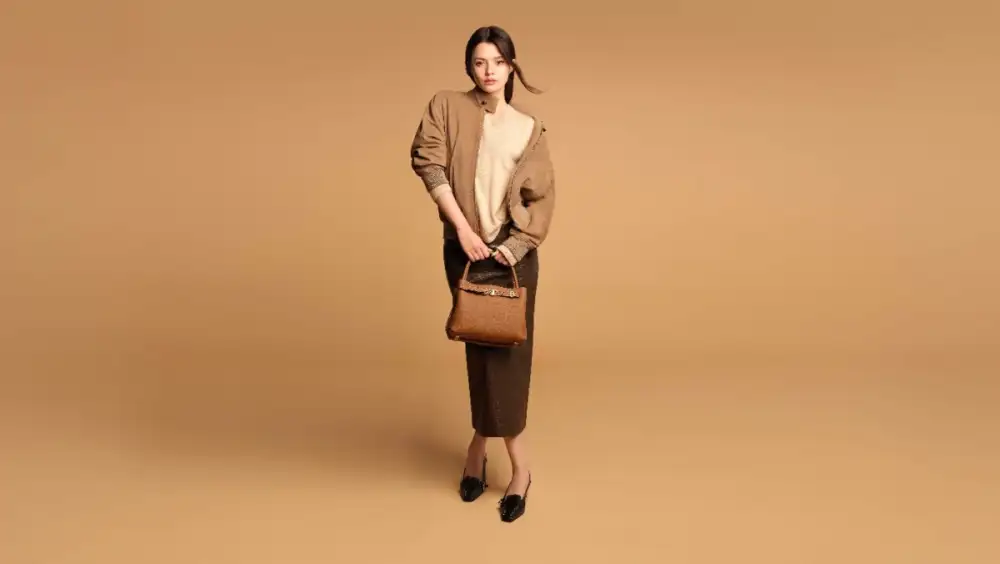TOD'S แต่งตั้ง รีเบคก้า แพทรีเซีย อาร์มสตรอง เป็น BRAND AMBASSADOR