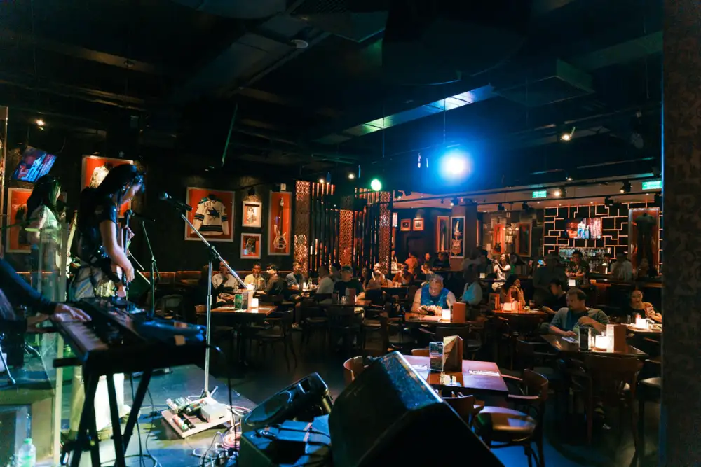 Hard Rock Cafe Pattaya เปิดเวที