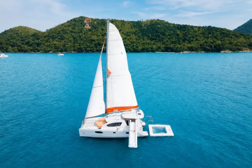 STAY & SAIL EXPERIENCE นิยามใหม่ของการเฉลิมฉลอง กับประสบการณ์เรือยอชต์ส่วนตัวกลางทะเลพัทยา