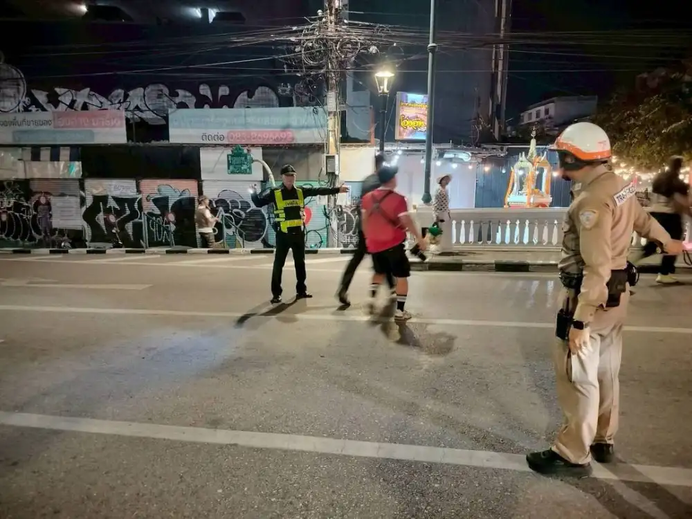 กทม. เร่งตรวจสอบการจัดงานวิ่งบริเวณสะพานพระราม 8 กำชับผู้จัดงานปฏิบัติตามหลักเกณฑ์-มาตรการควบคุมเสียงเคร่งครัด ป้องกันผลกระทบประชาชนโดยรอบ