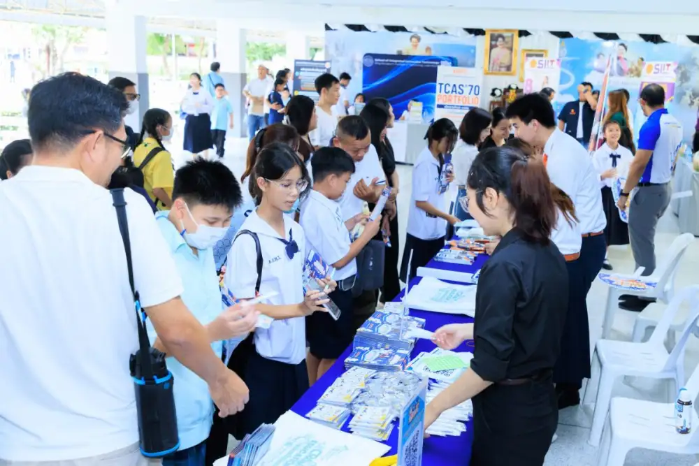 ราชวิทยาลัยจุฬาภรณ์ เดินหน้า 