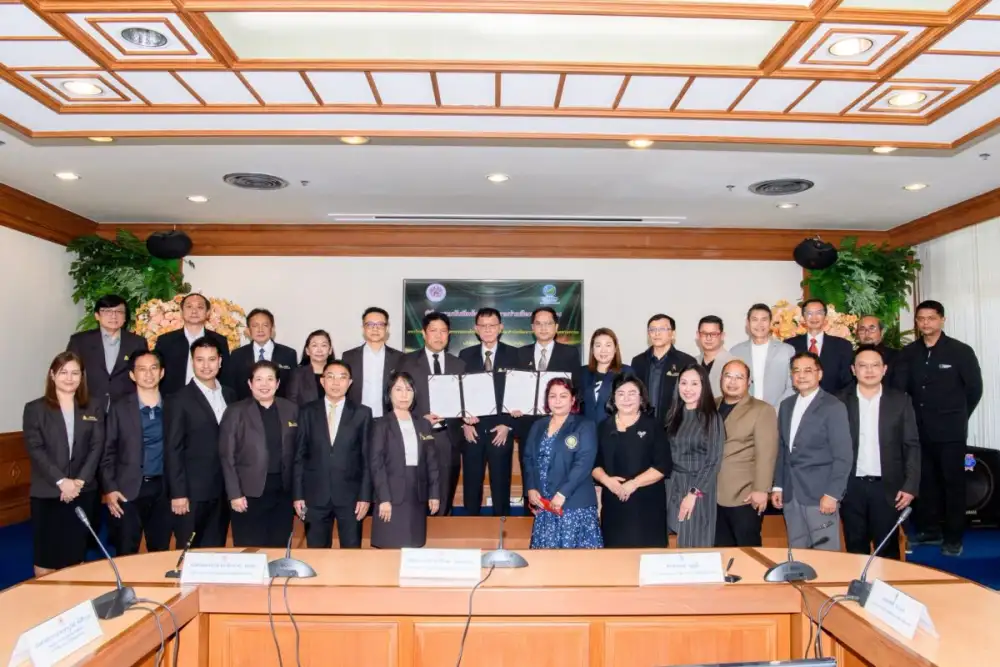 มจพ. MOU กับบริษัท คาร์บอน อีโค โซลูชั่น จำกัด หนุนการจัดการ ESG อย่างยั่งยืน