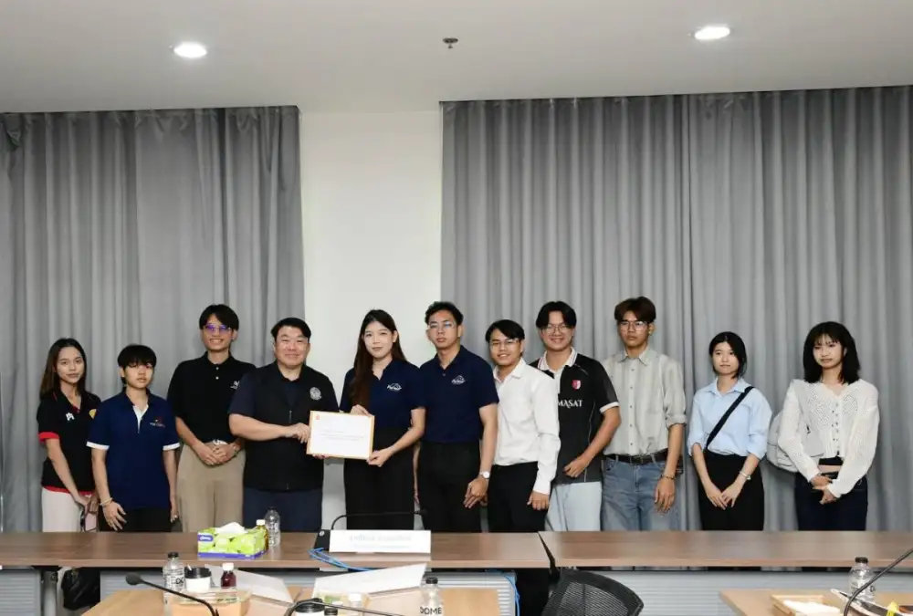 มธ. ดัน 'เยาวชน' ขับเคลื่อนสังคม หนุน 'อมธ.' ร่วมแก้ปัญหา ปิดจบจุดเสี่ยงอุบัติเหตุ 'ถนนเชียงราก'