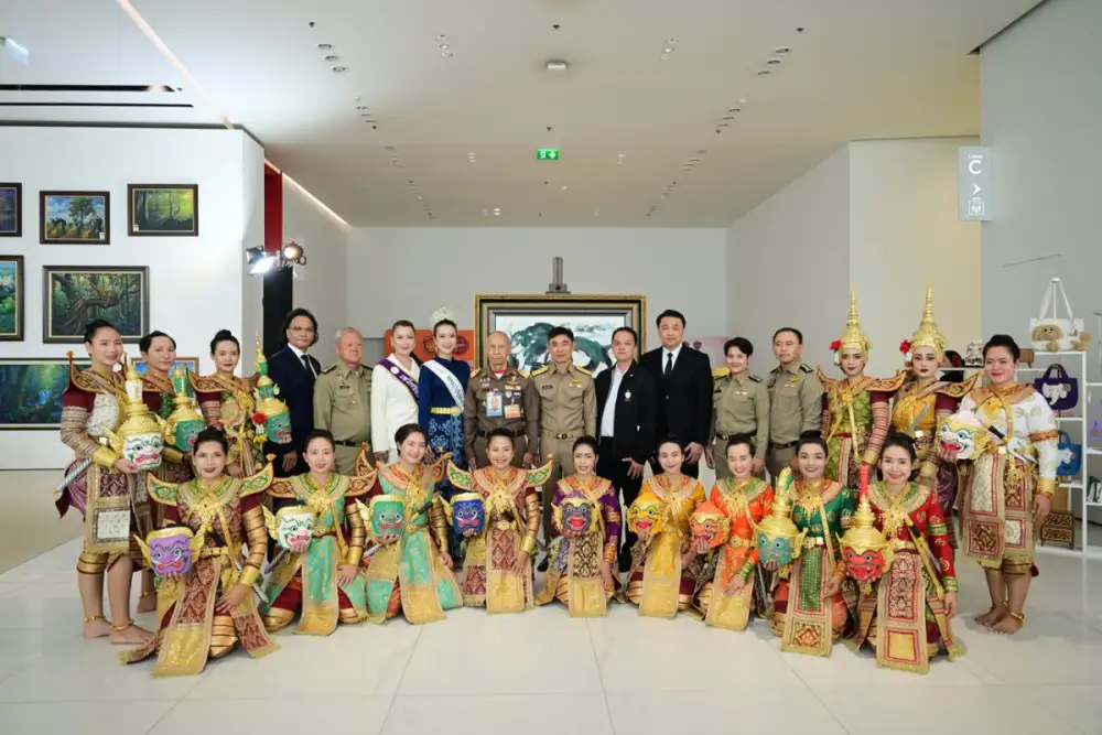 พิพิธภัณฑ์บ้านดำ ผนึกกำลัง กรมราชทัณฑ์ และไอคอนสยาม จัดพิธีเปิดยิ่งใหญ่