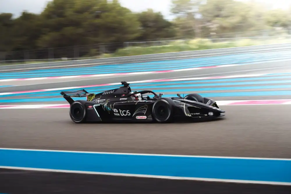 TCS ต่อสัญญา Title Partnership กับ Jaguar TCS Racing พร้อมยกระดับสู่การเป็นพันธมิตรด้าน AI ก่อนเปิดฉากยุค Formula E GEN4
