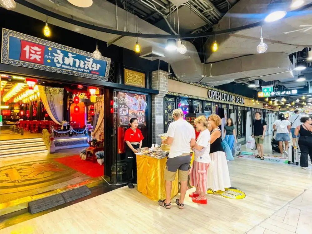 พิกัดความอร่อยใจกลางเมือง!! MBK Center ชวนสัมผัสตำนานหม่าล่าระดับโลก ที่