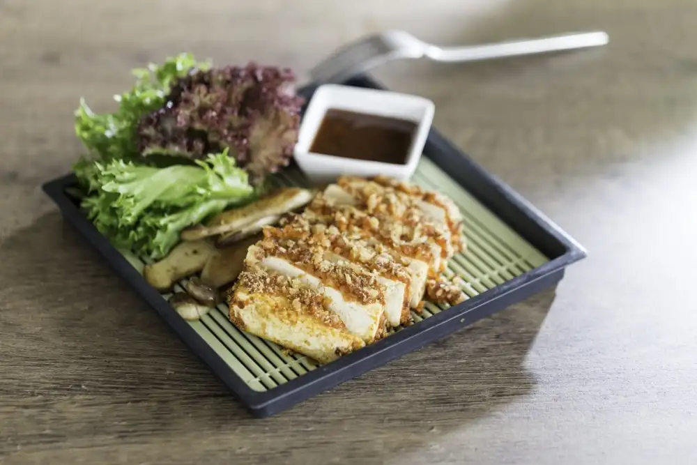 อิ่มท้อง อิ่มบุญ ด้วยคาราวานอาหารเจรสเลิศหลากสไตล์ ในเครือโรงแรมเคป แอนด์ แคนทารี และคาเฟ่ แคนทารี 10-18 ตุลาคม 2569