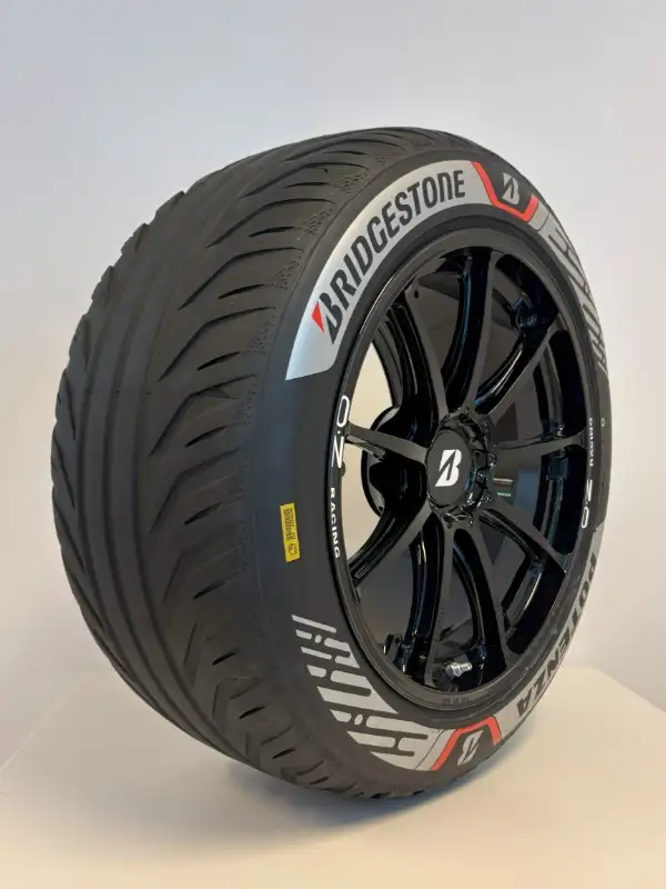 Bridgestone Formula E World Premiere บริดจสโตนเดินหน้าสู่บทใหม่ในฐานะผู้จัดหายางรถยนต์แต่เพียงผู้เดียว สำหรับการแข่งขัน ABB FIA Formula E World Championship