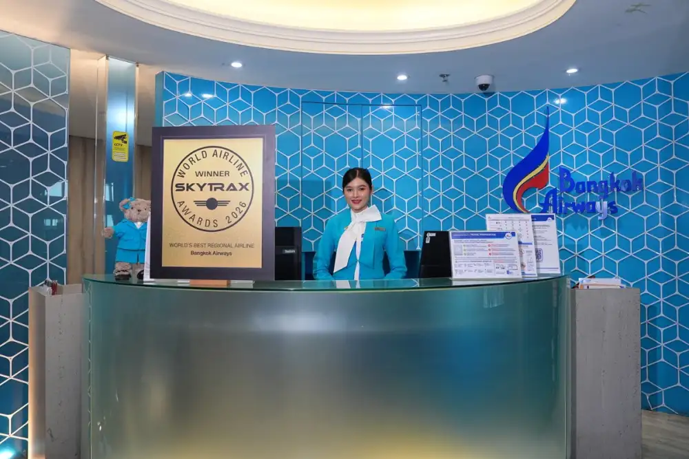 บางกอกแอร์เวย์สฉลองทศวรรษแห่งความสำเร็จบนเวที SKYTRAX ชวนผู้โดยสารร่วมกิจกรรมสุดพิเศษ แจกของขวัญกว่า 3,500 ชิ้น พร้อมลุ้นรับคะแนนฟลายเออร์โบนัส ณ สนามบินสุวรรณภูมิและสนามบินสมุย 9-10 ต.ค. นี้